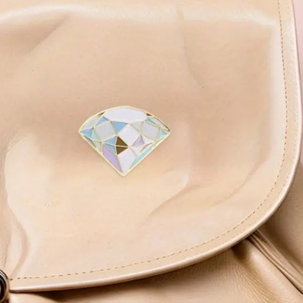Diamond PIN hat PIN Backpack pin enamel pin - Picture 3 of 4